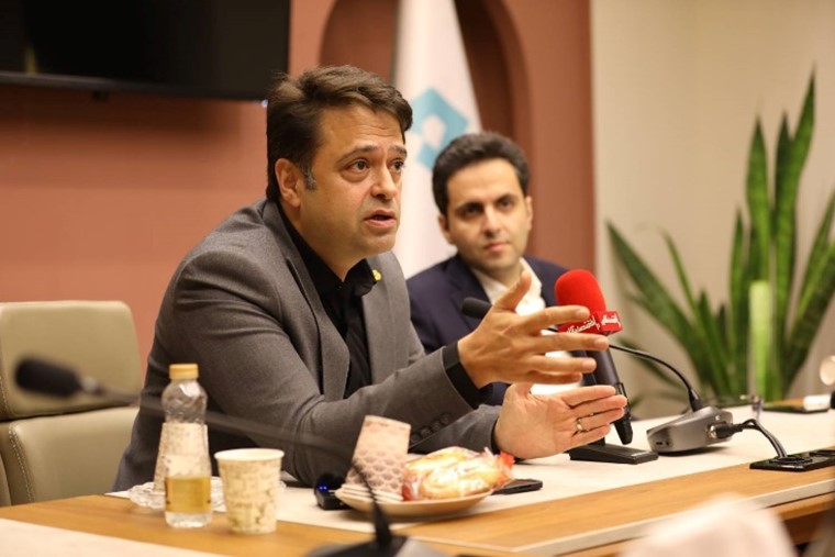 چالش های رشد توليد در صنایع غذا، دارو و تجهیزات پزشکی ایران